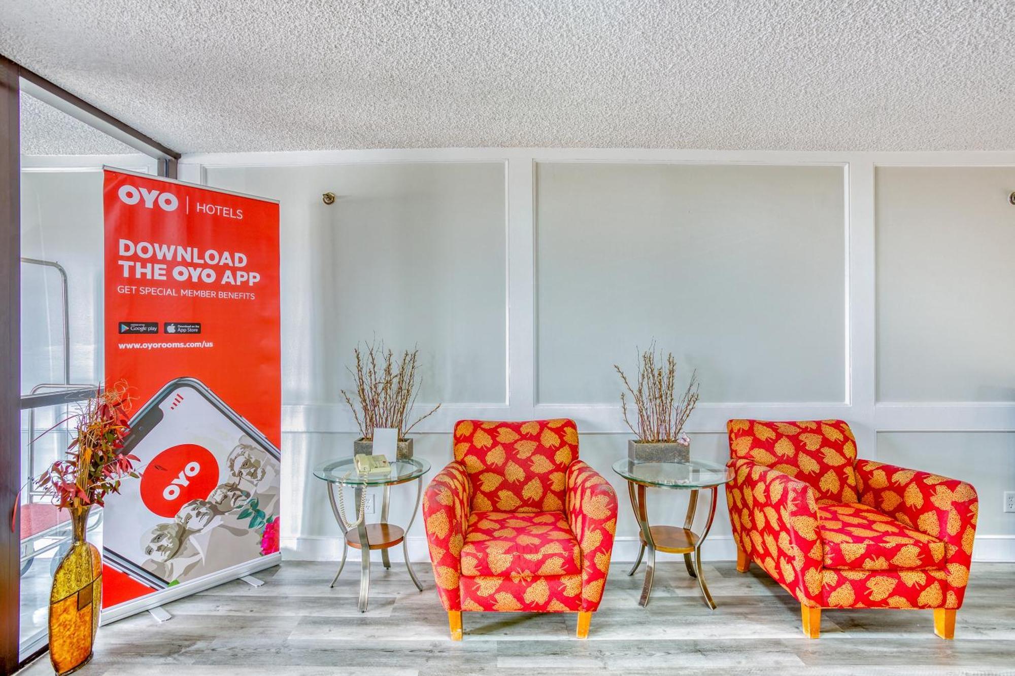 Hotel Oyo Townhouse Tulsa Woodland Hills Esterno foto